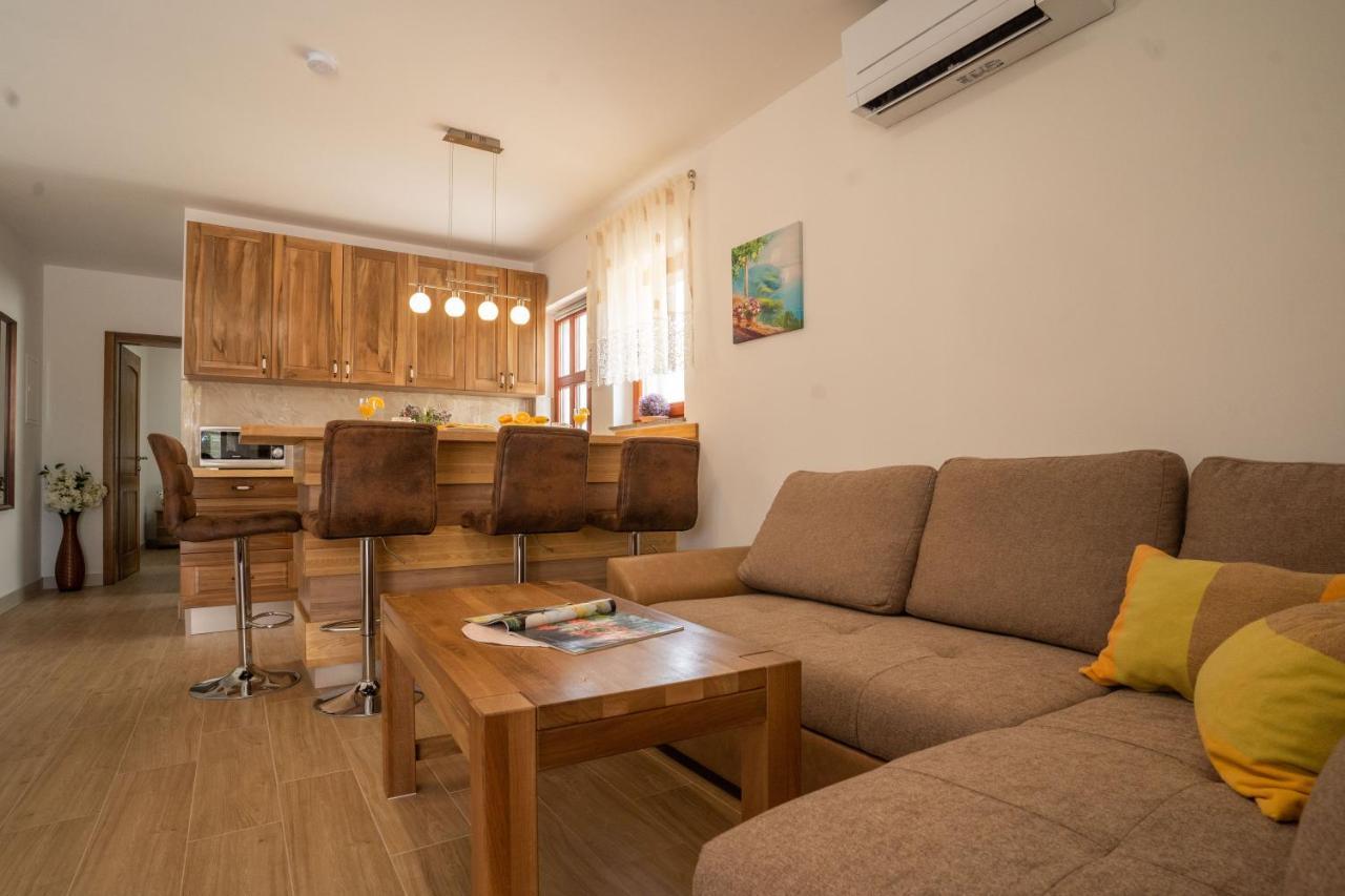 מילנה Villa Kalinic מראה חיצוני תמונה