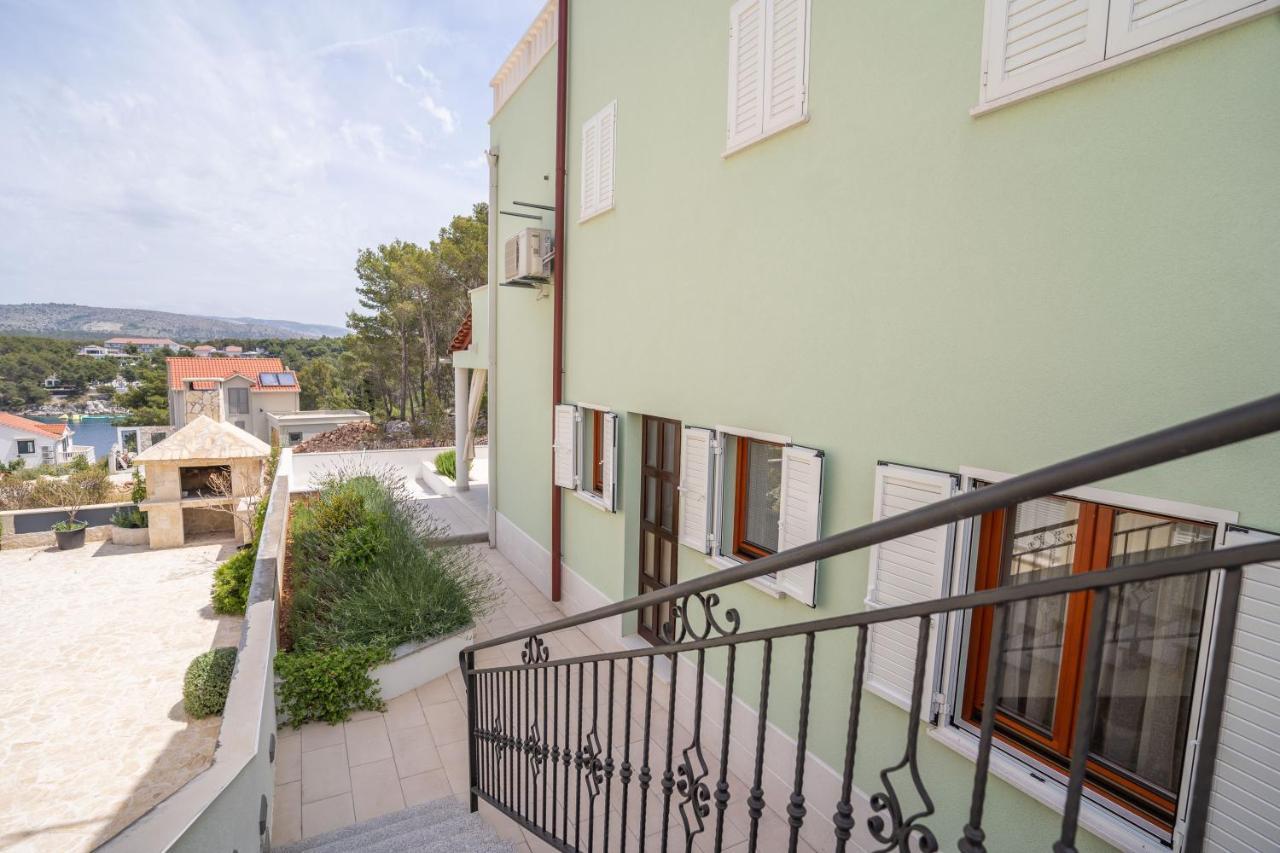 מילנה Villa Kalinic מראה חיצוני תמונה